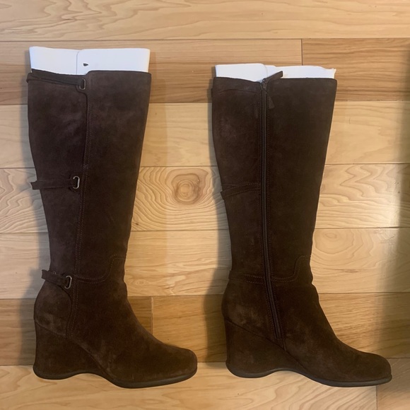 WOMENS BOOTS SIZE 8 - Picture 1 of 4